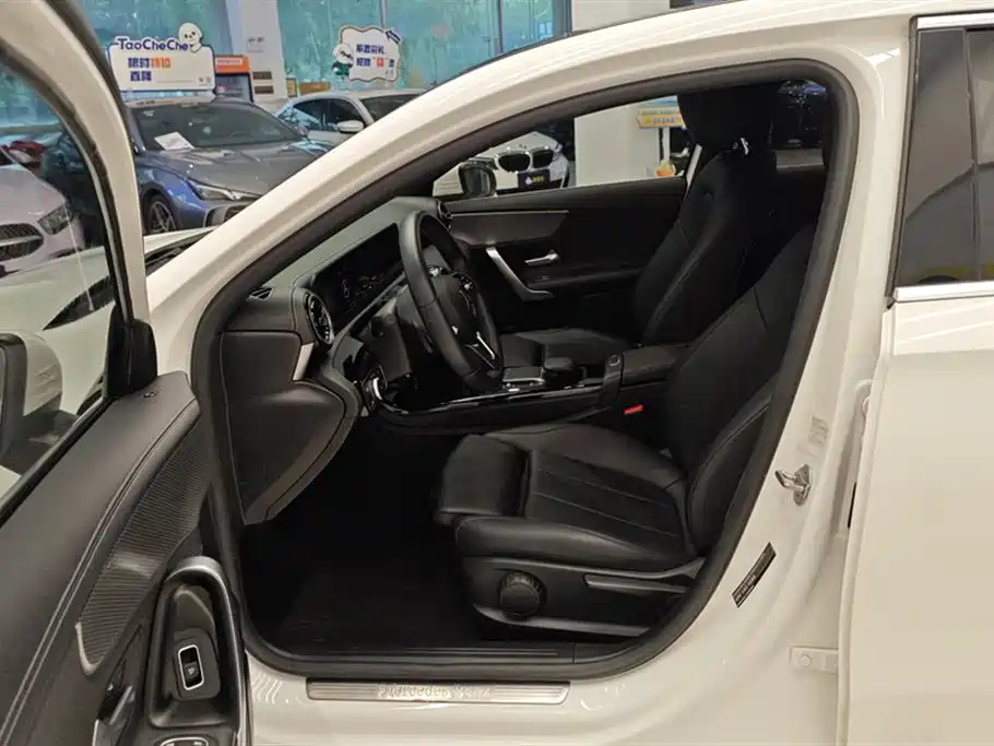 Mercedes-Benz A-Class A 2022 A 180 L Sport