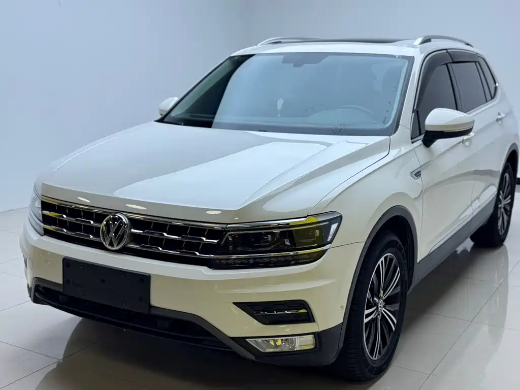 Купить Volkswagen Tiguan L