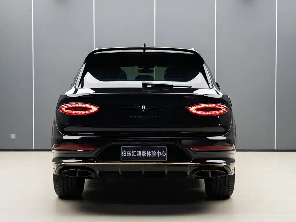 Bentley Bentayga — миниатюра 7