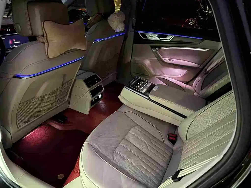 Audi A6L — миниатюра 5