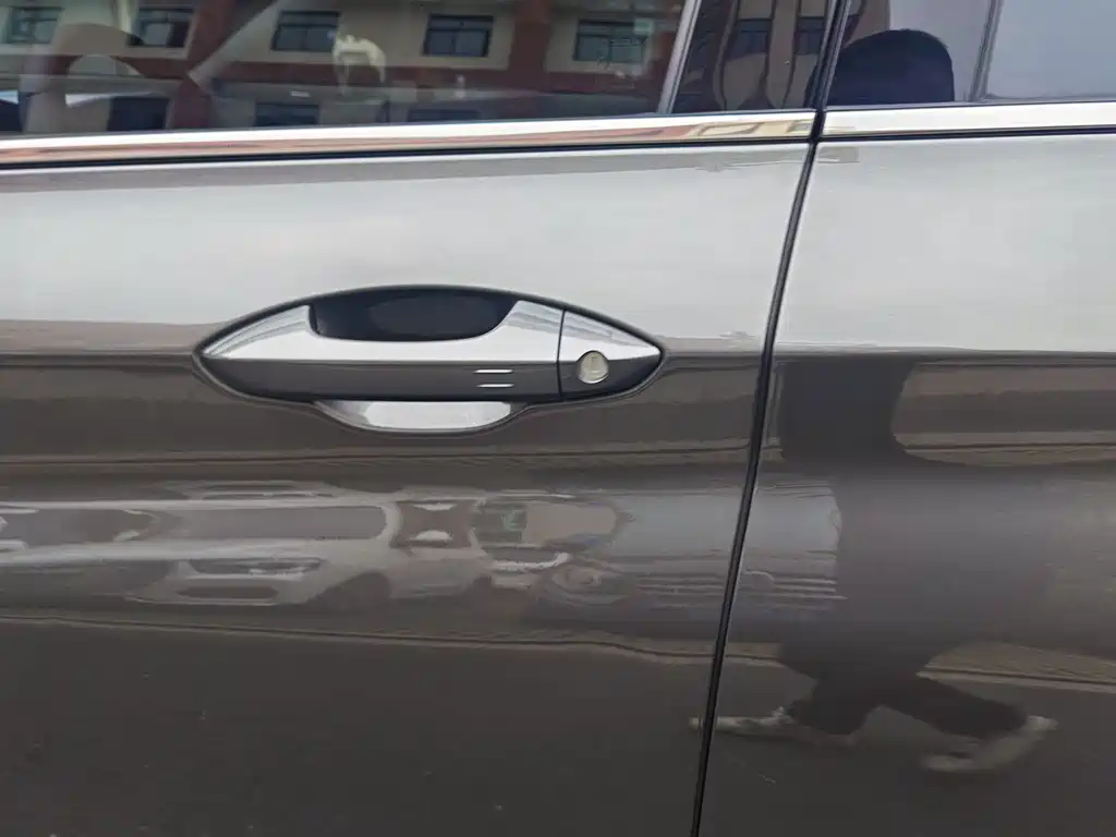 Geely Binyue — миниатюра 12