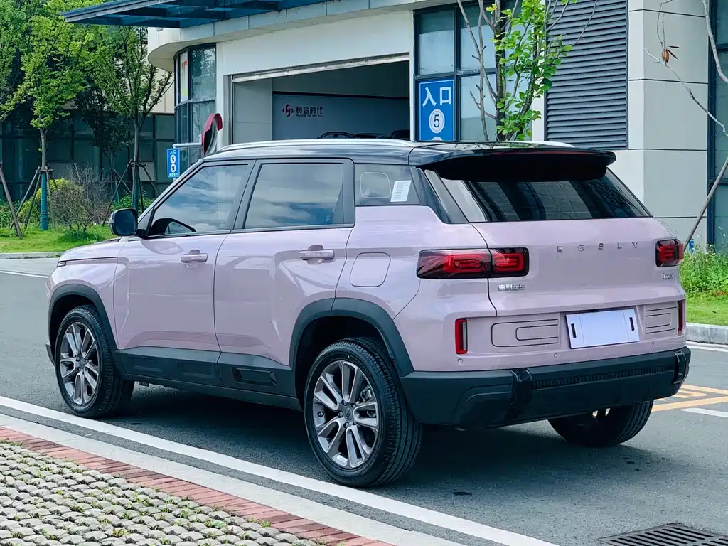 Geely Icon 2025 1.5TD