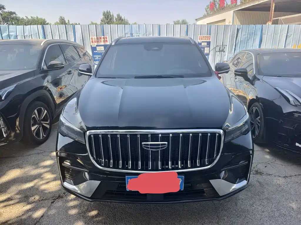 Geely Xingyue L — миниатюра 2