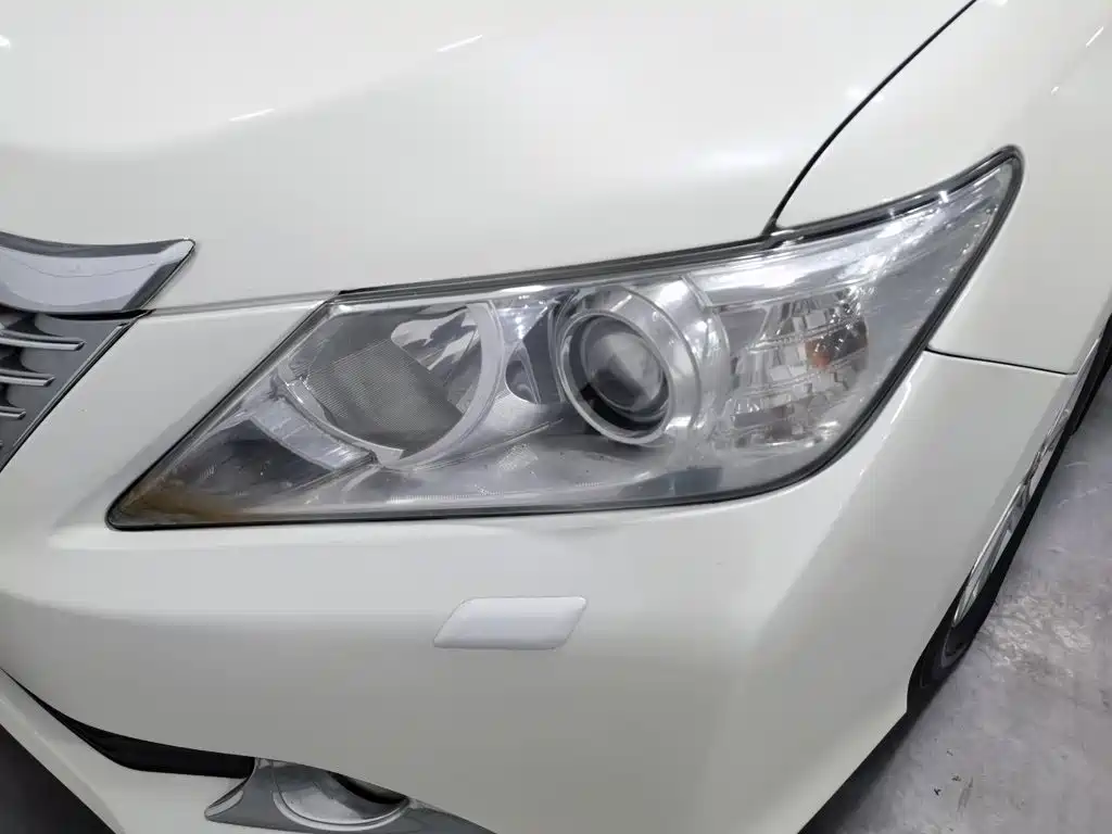 Toyota Camry — миниатюра 7