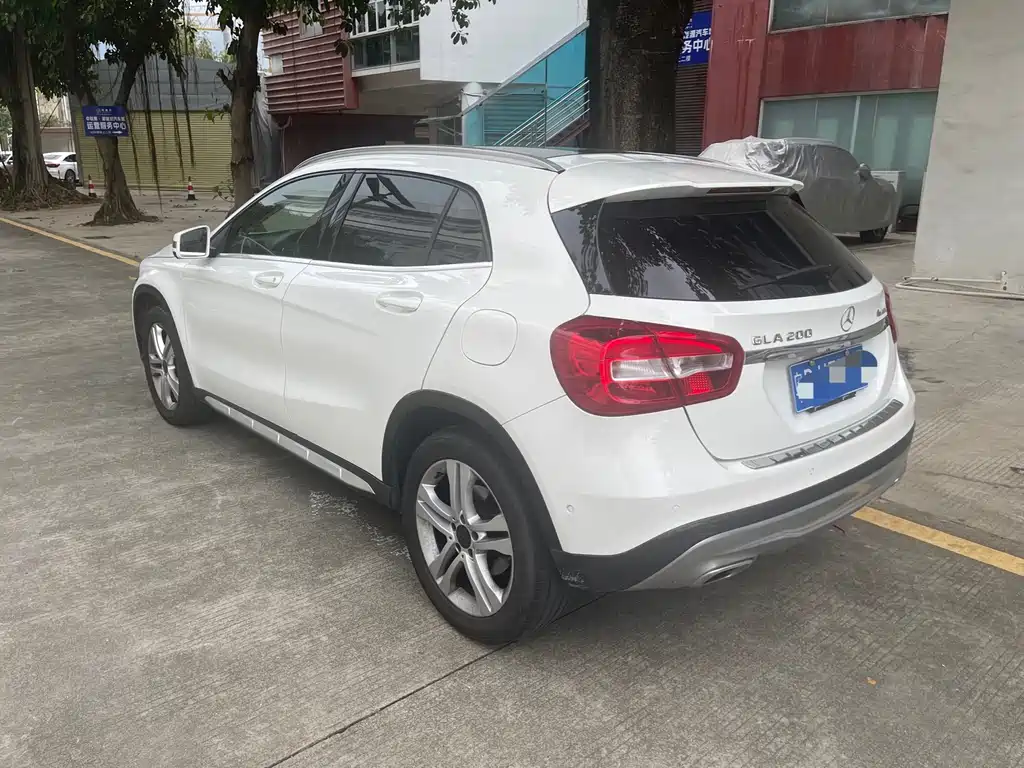 Mercedes-Benz GLA 2015 GLA 200
