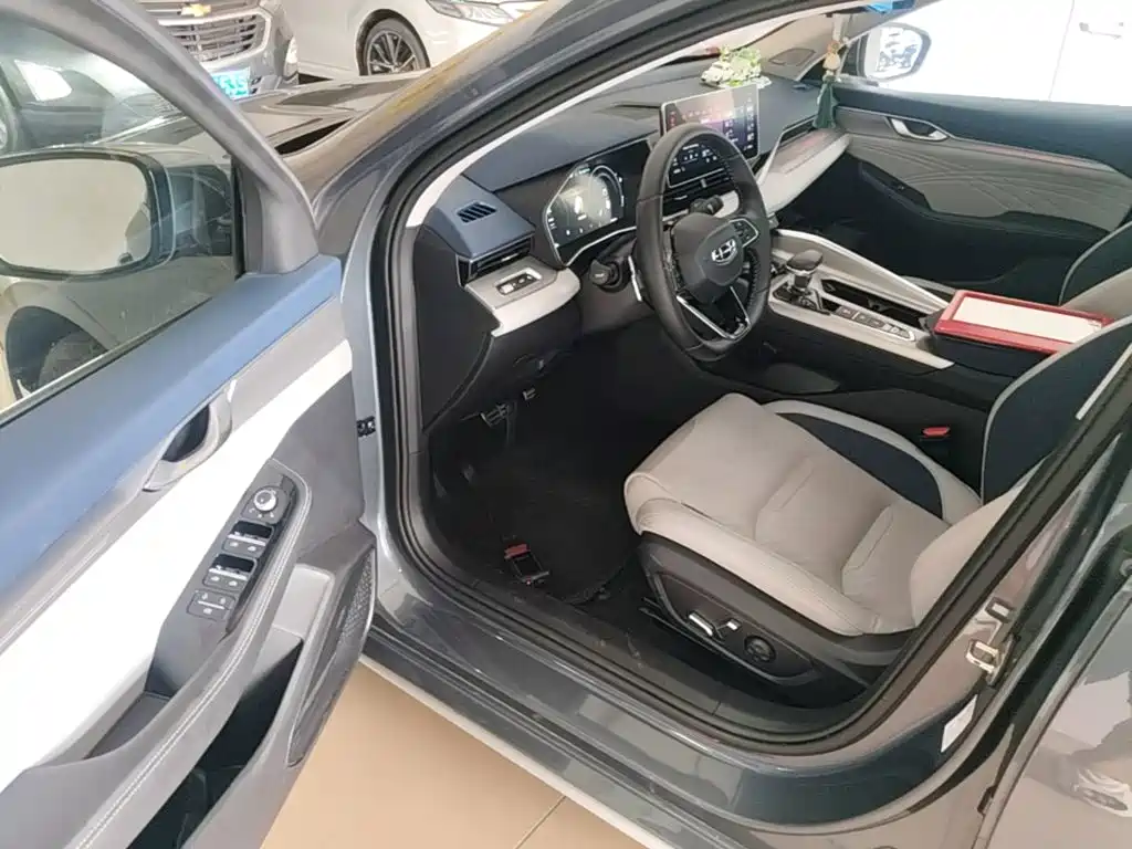 Geely Xingrui — миниатюра 16