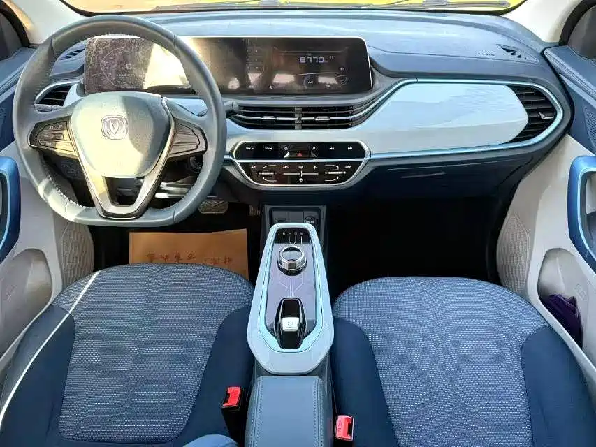 Changan Benben E-Star — миниатюра 9