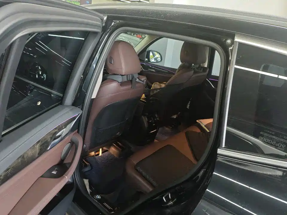 BMW X3 — миниатюра 6
