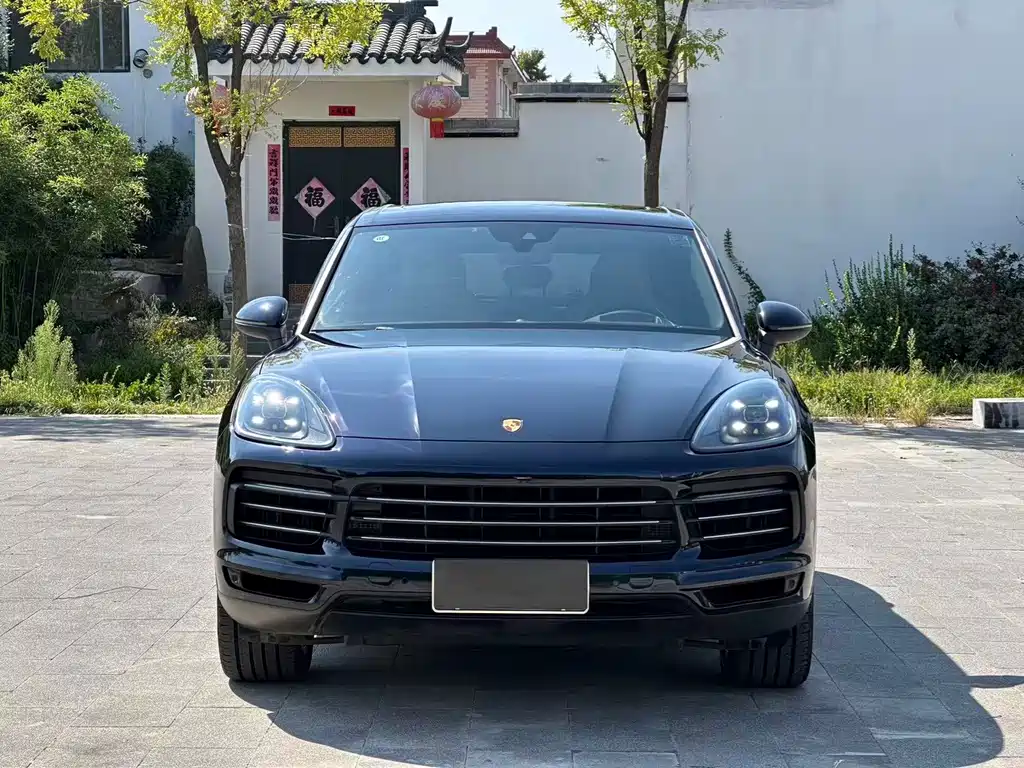 Porsche Cayenne — миниатюра 2