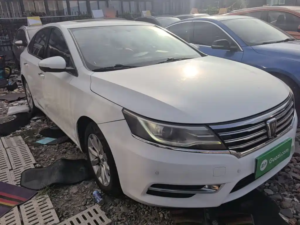 Roewe Roewe i6 Classic — миниатюра 4
