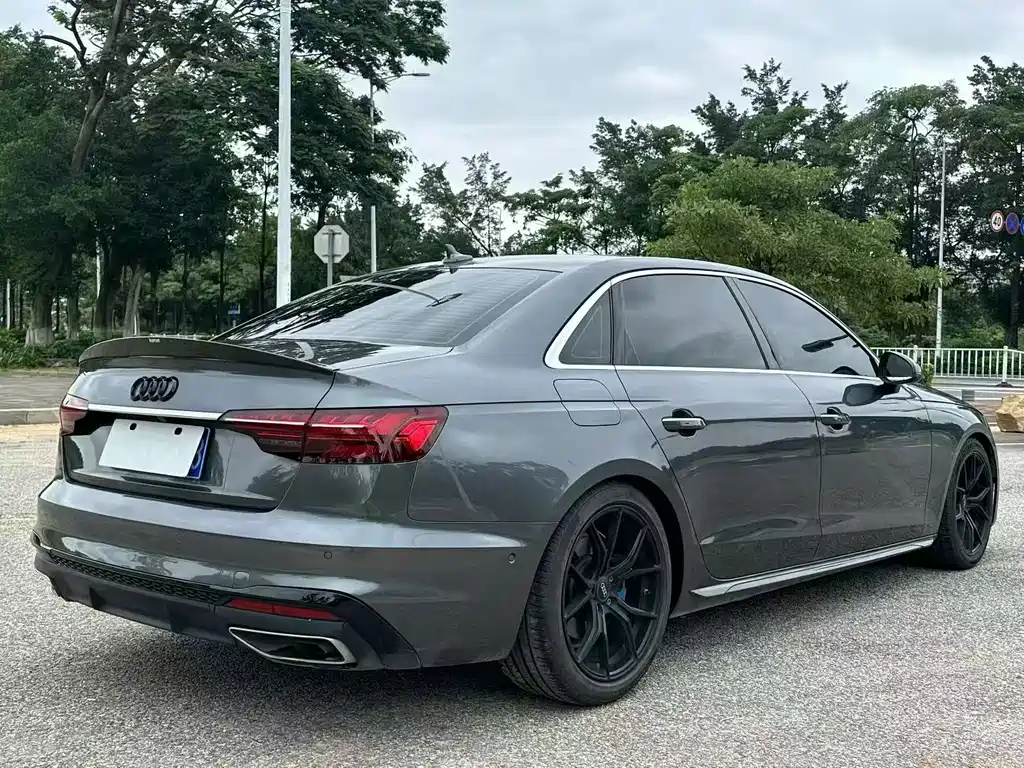 Audi A4L — миниатюра 6
