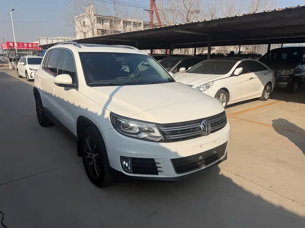 Volkswagen Tiguan 2013 1.8TSI AT Luxury