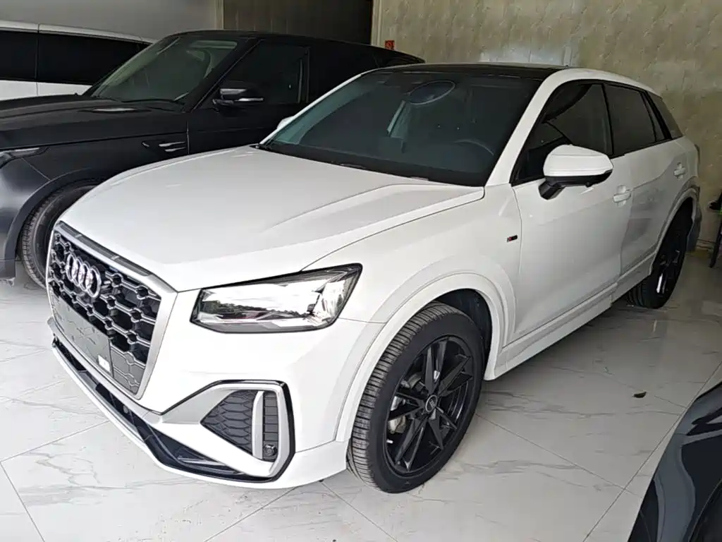 Audi Q2L — миниатюра 2