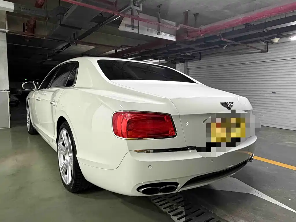 Bentley Flying Spur — миниатюра 3