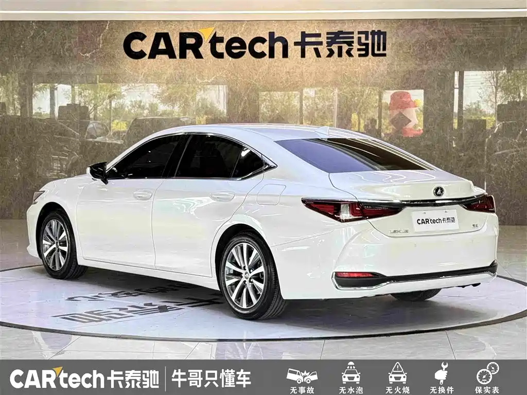 Lexus ES — миниатюра 6