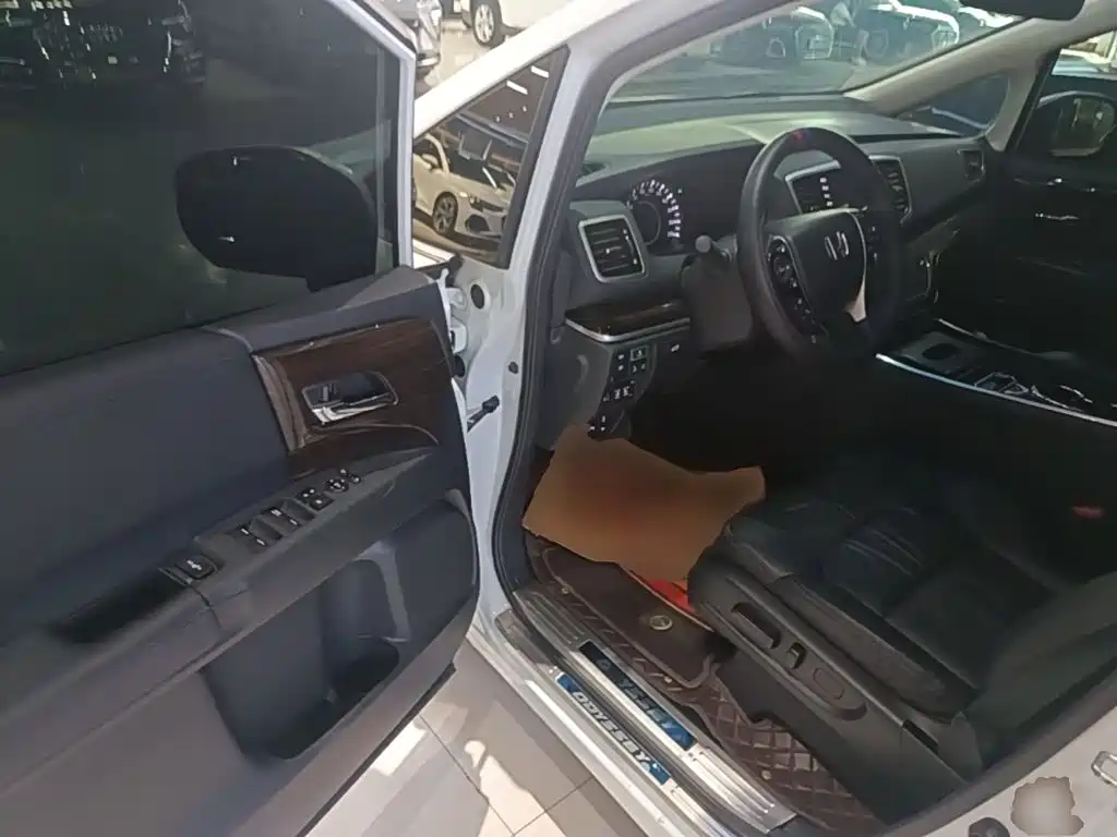 Honda Odyssey — миниатюра 16