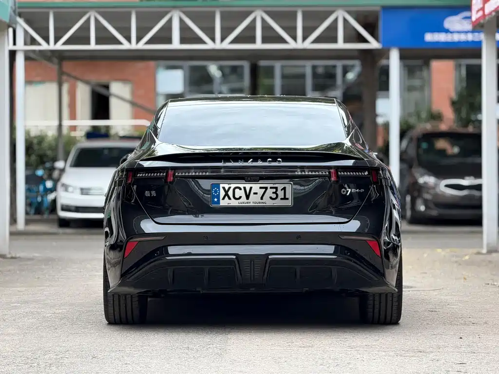 Lynk & Co 07 EM-P — миниатюра 5