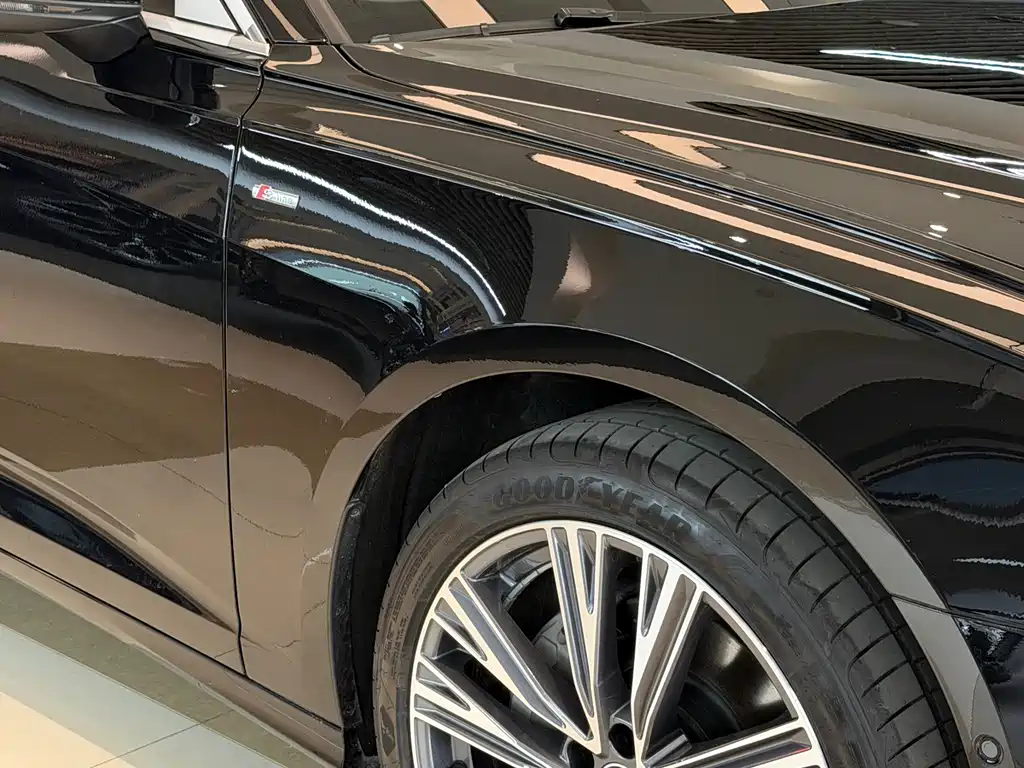 Audi A6L 2025 45 TFSI quattro