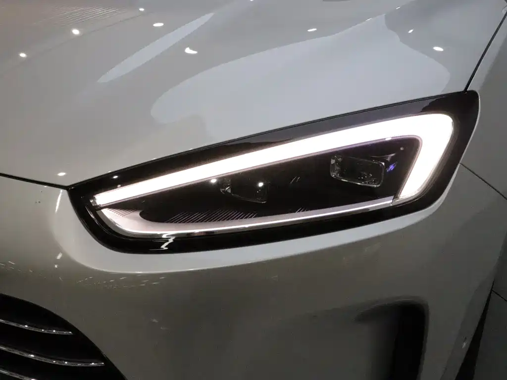 AITO AITO M5 — миниатюра 18