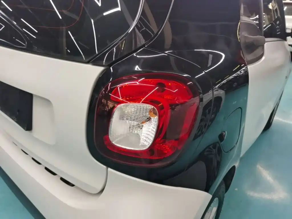 smart Smart Fortwo — миниатюра 8