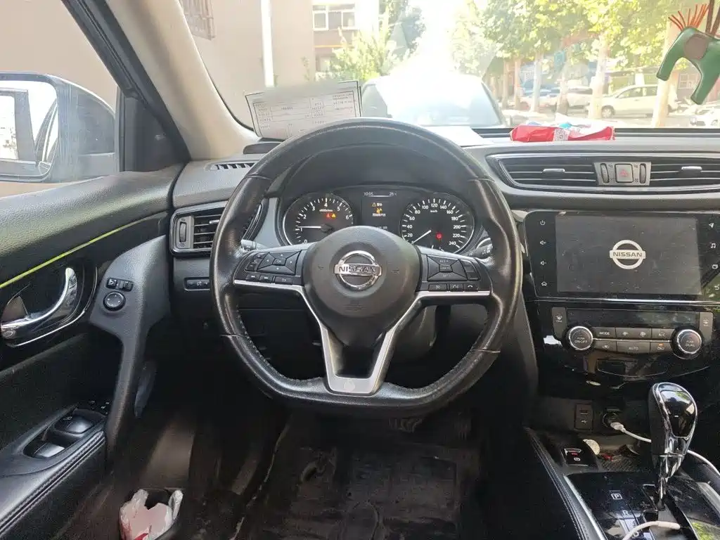 Nissan X-Trail — миниатюра 6
