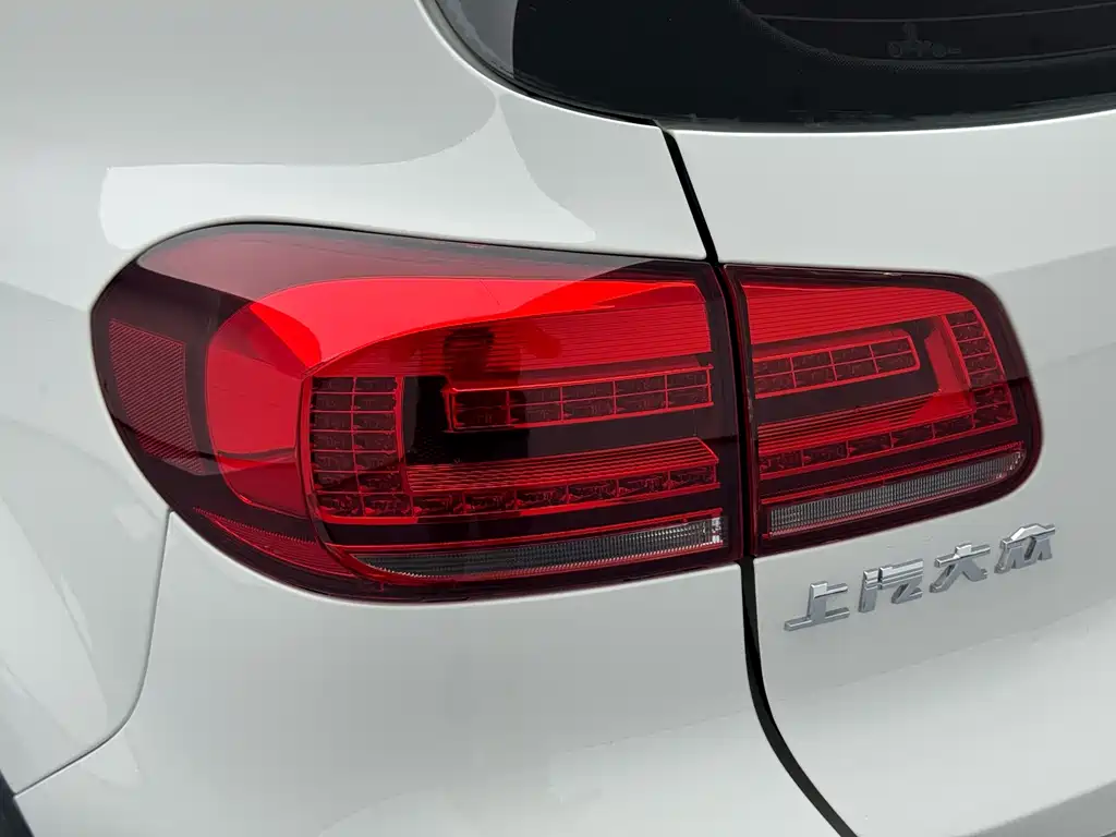 Volkswagen Tiguan — миниатюра 19