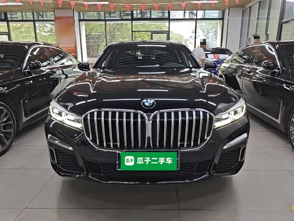 BMW 7 Series — миниатюра 3