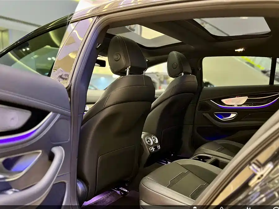 MERCEDES-BENZ AMG GT