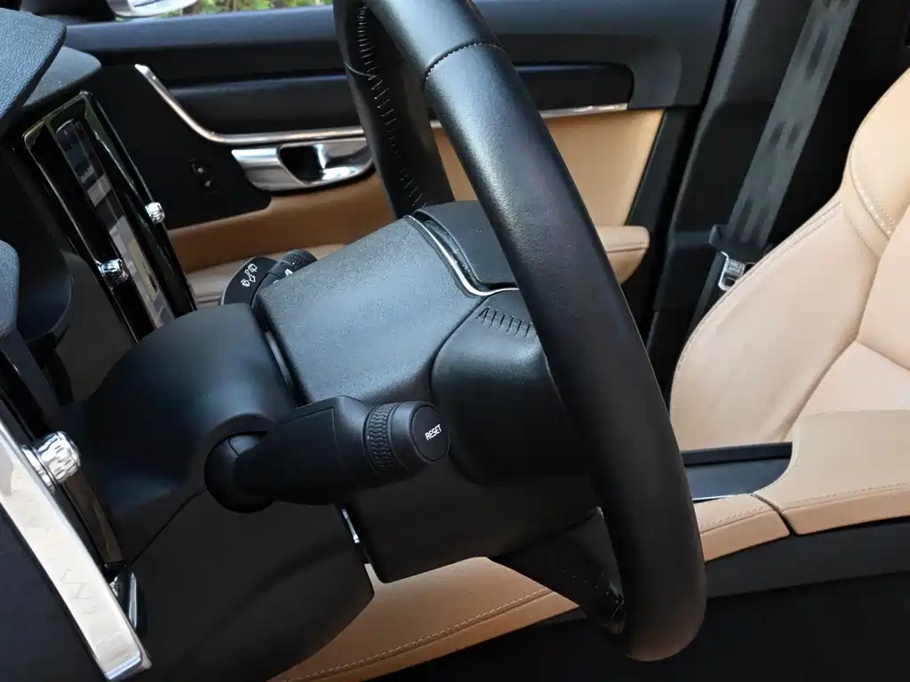 Volvo V90 — миниатюра 16
