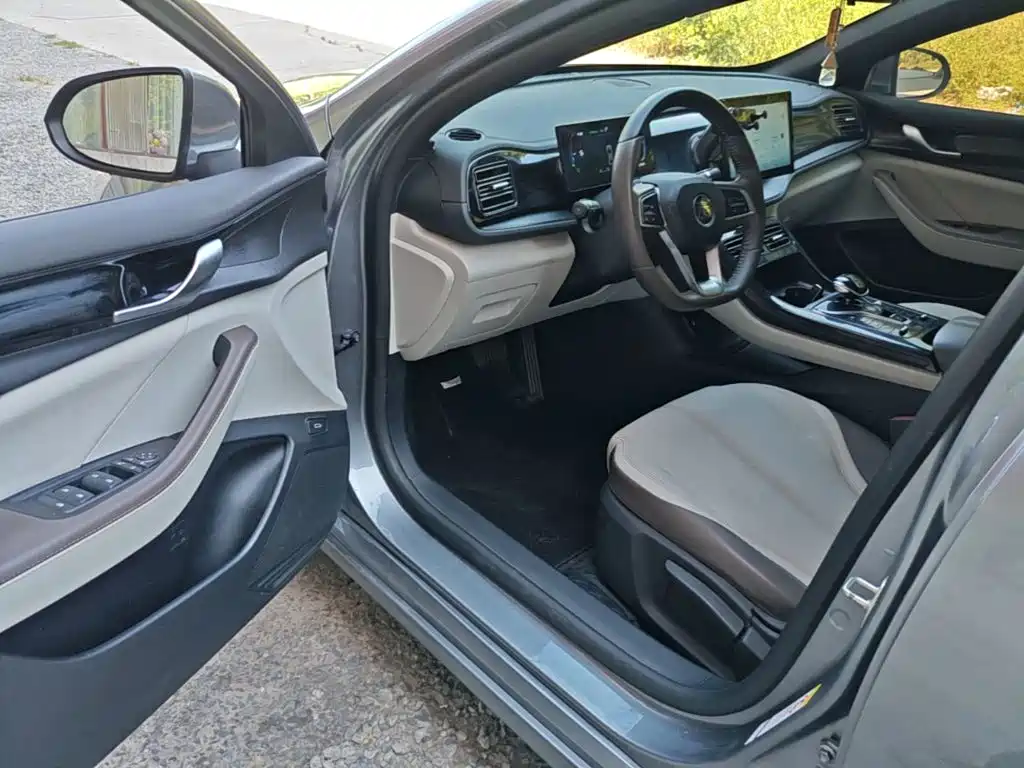BYD Qin PLUS — миниатюра 16