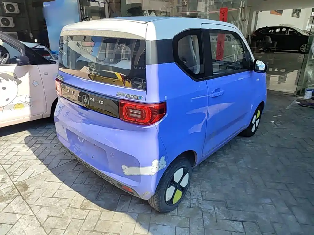 Wuling MINIEV — миниатюра 7