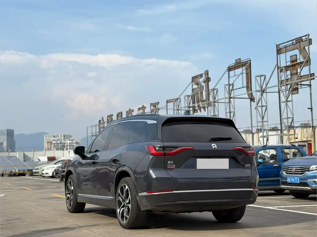 NIO ES8 — миниатюра 10