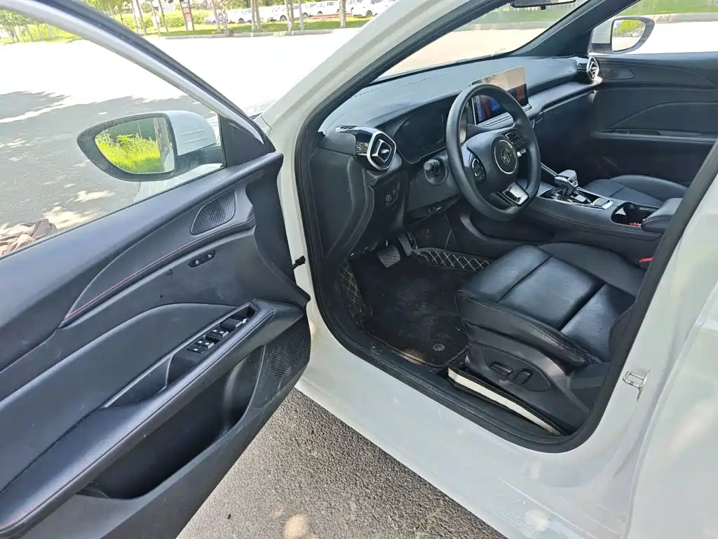 MG MG5 — миниатюра 16
