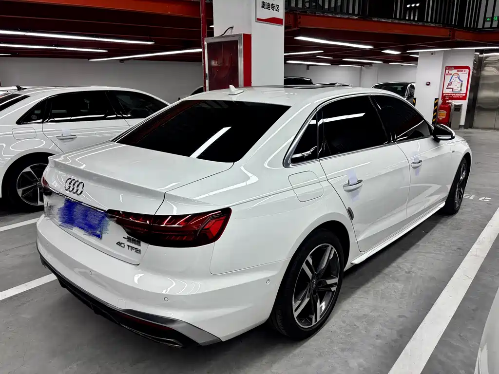 Audi A4L — миниатюра 12