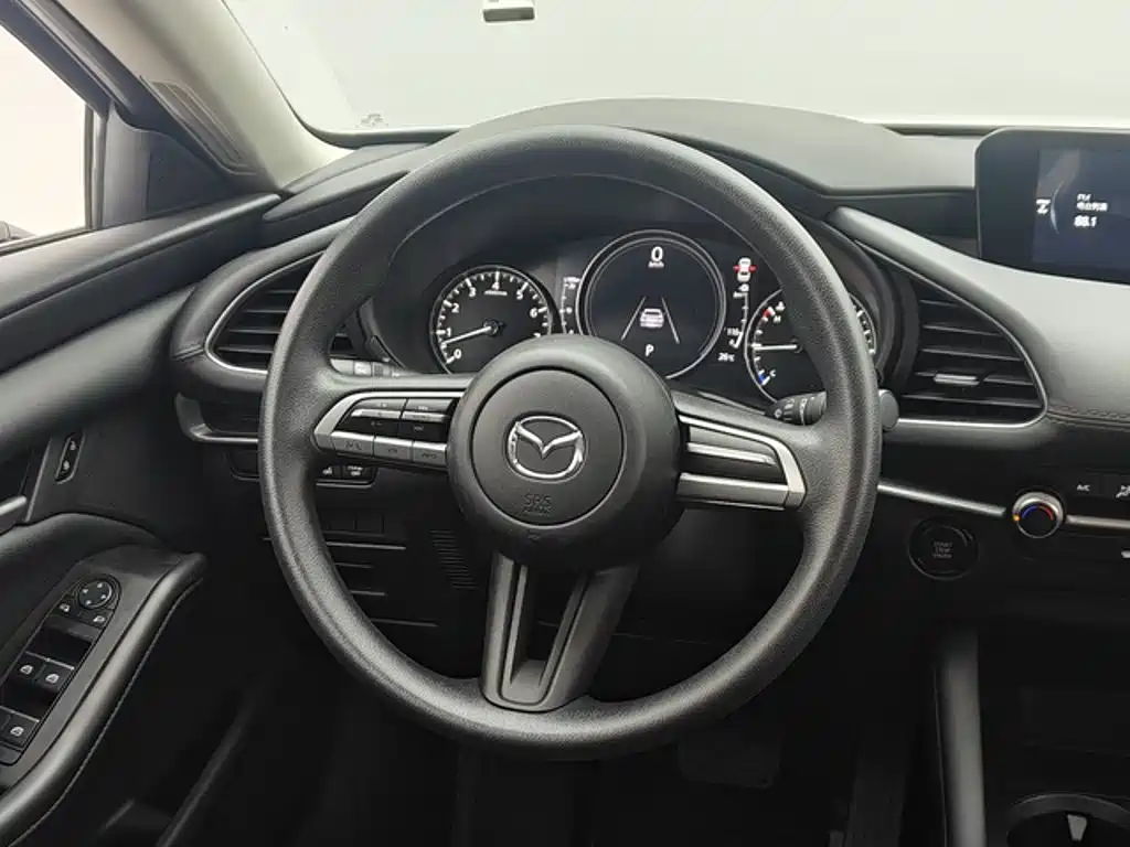 Mazda 3 Axela — миниатюра 5