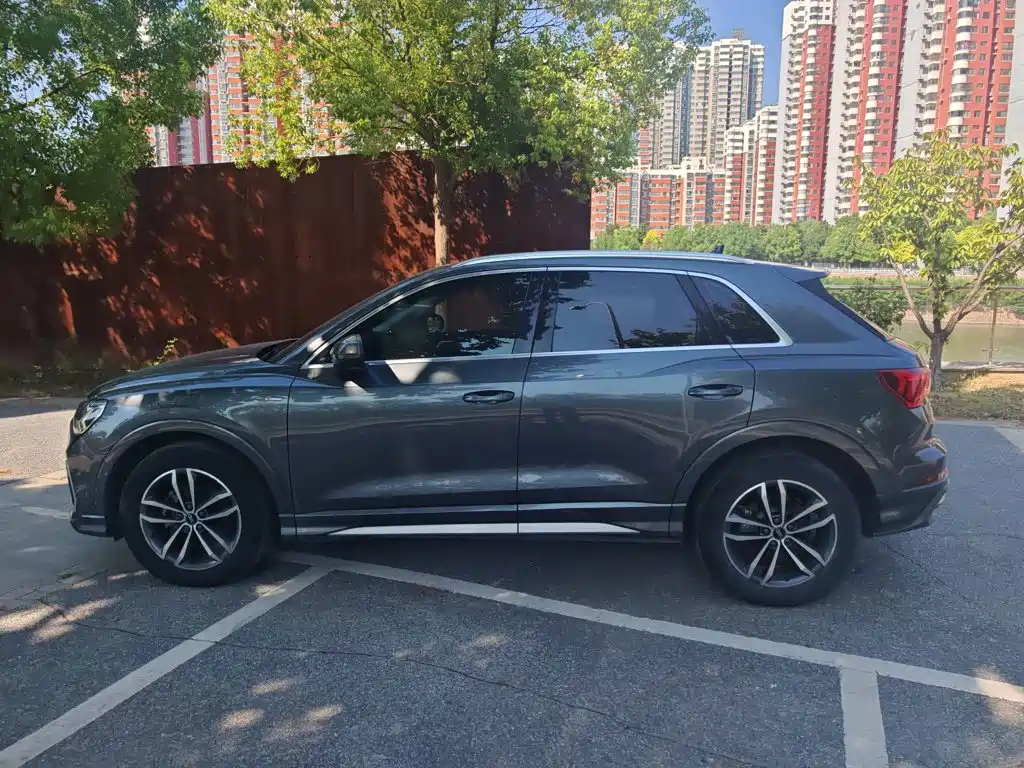 Audi Q3 — миниатюра 8