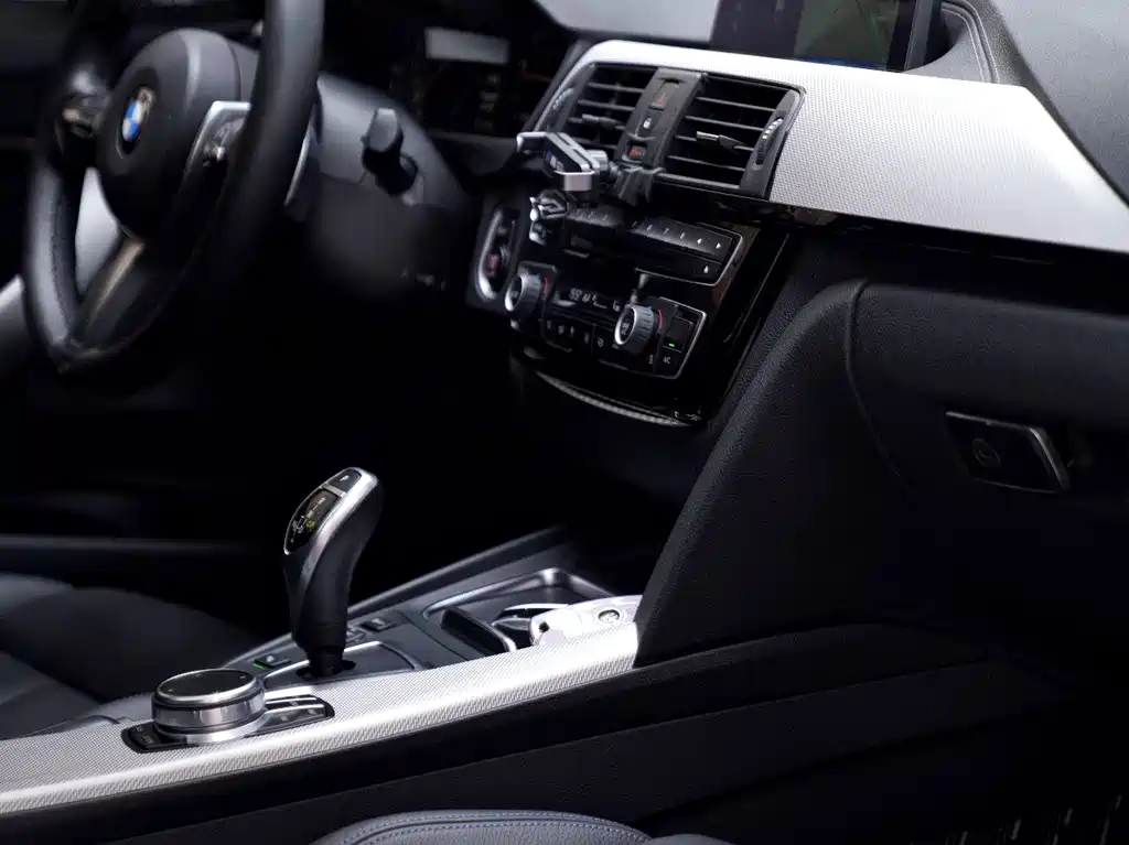 BMW 3 Series GT — миниатюра 7