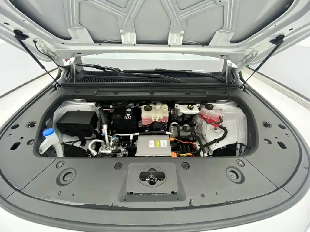 Leapmotor Leapmotor C10 — миниатюра 12