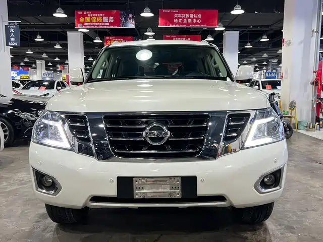 NISSAN TOURE 2019