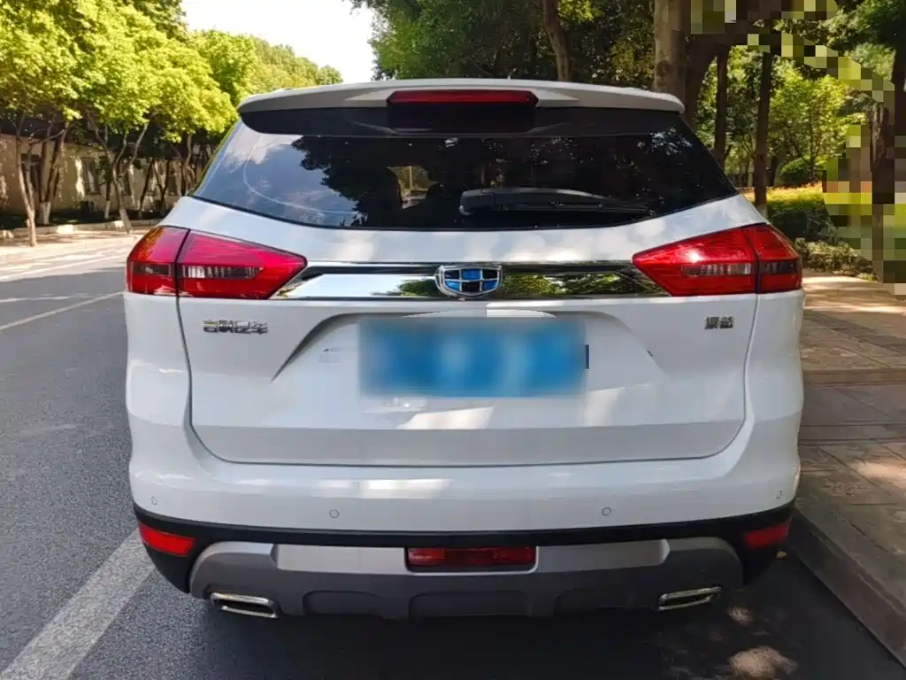 Geely Boyue — миниатюра 4
