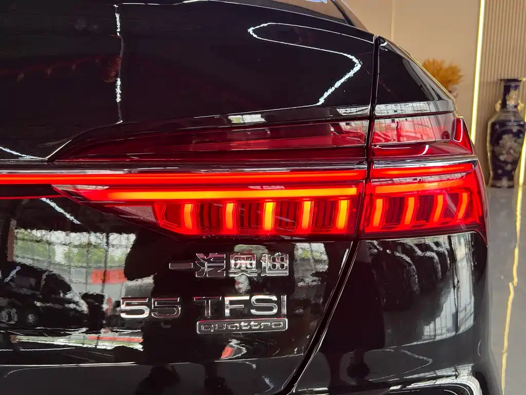 Audi A6L — миниатюра 11