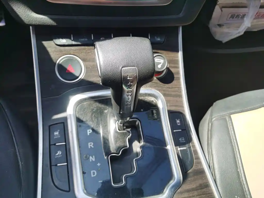Landwind Landwind X7 — миниатюра 10