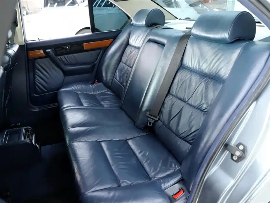 BMW 5 Series 5 2001 530i