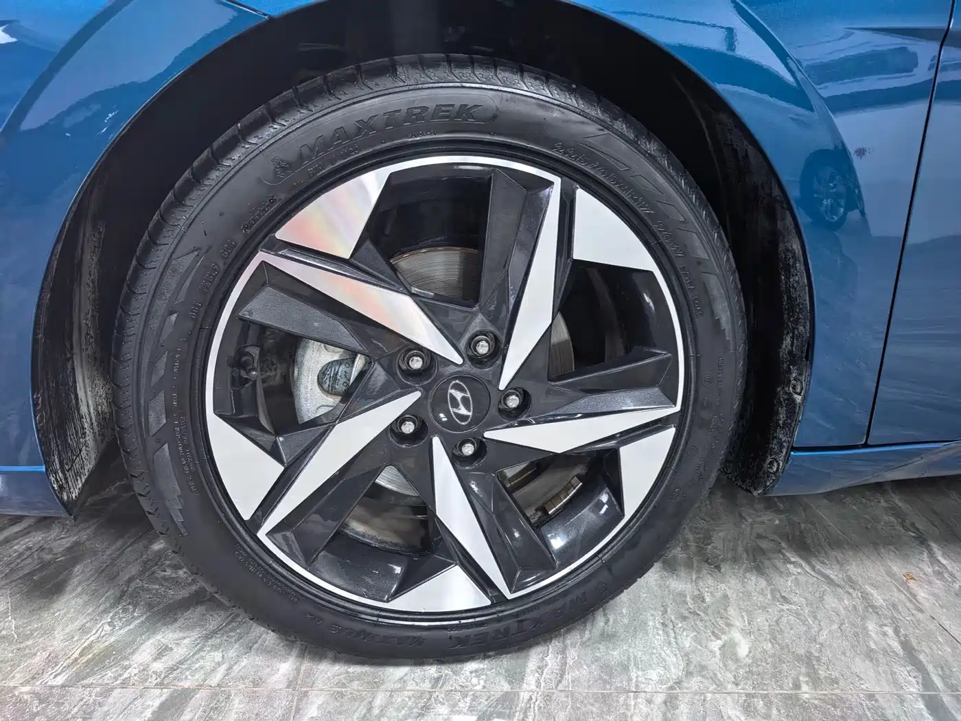Hyundai Elantra id 4514173 из Китая 8