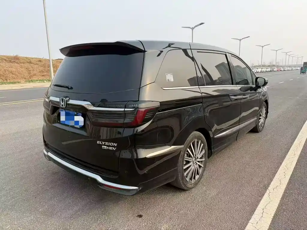 Honda Elysion — миниатюра 4