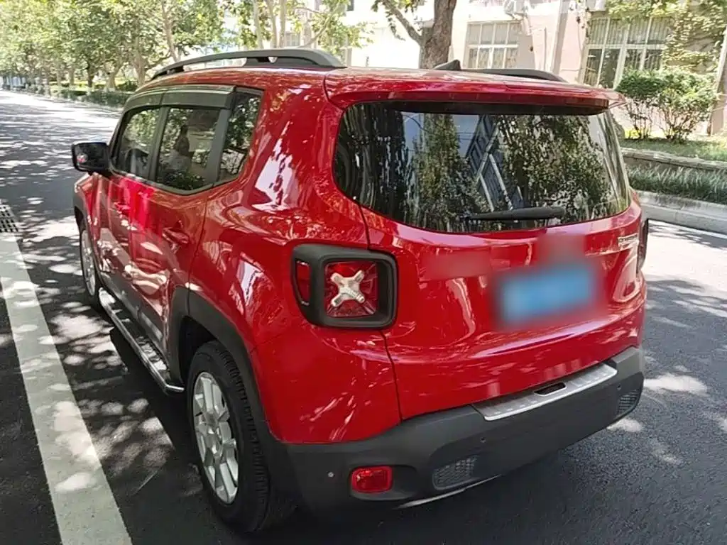 Jeep Renegade — миниатюра 5