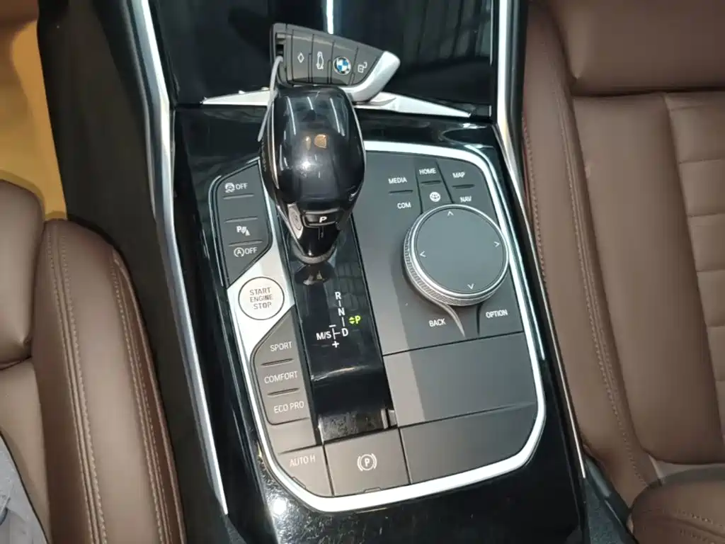 BMW 3 Series — миниатюра 14