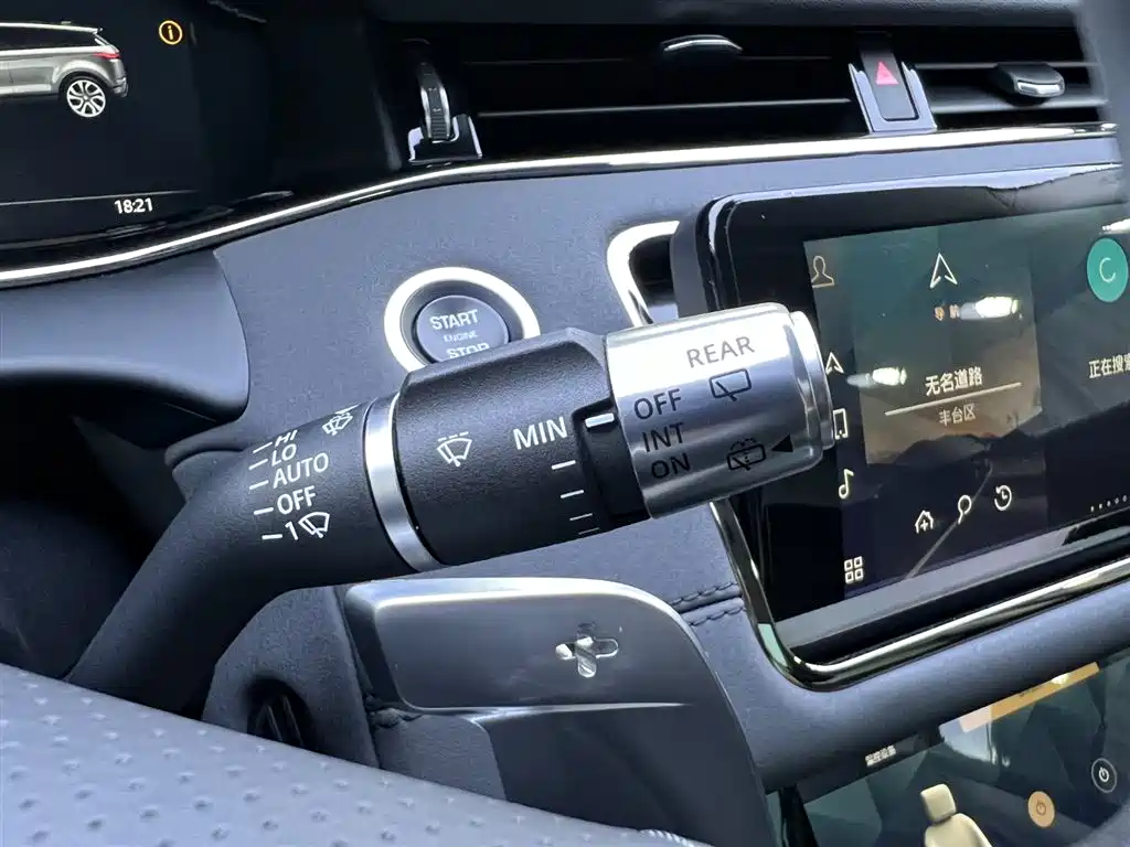 LAND ROVER RANGE ROVER AURORA