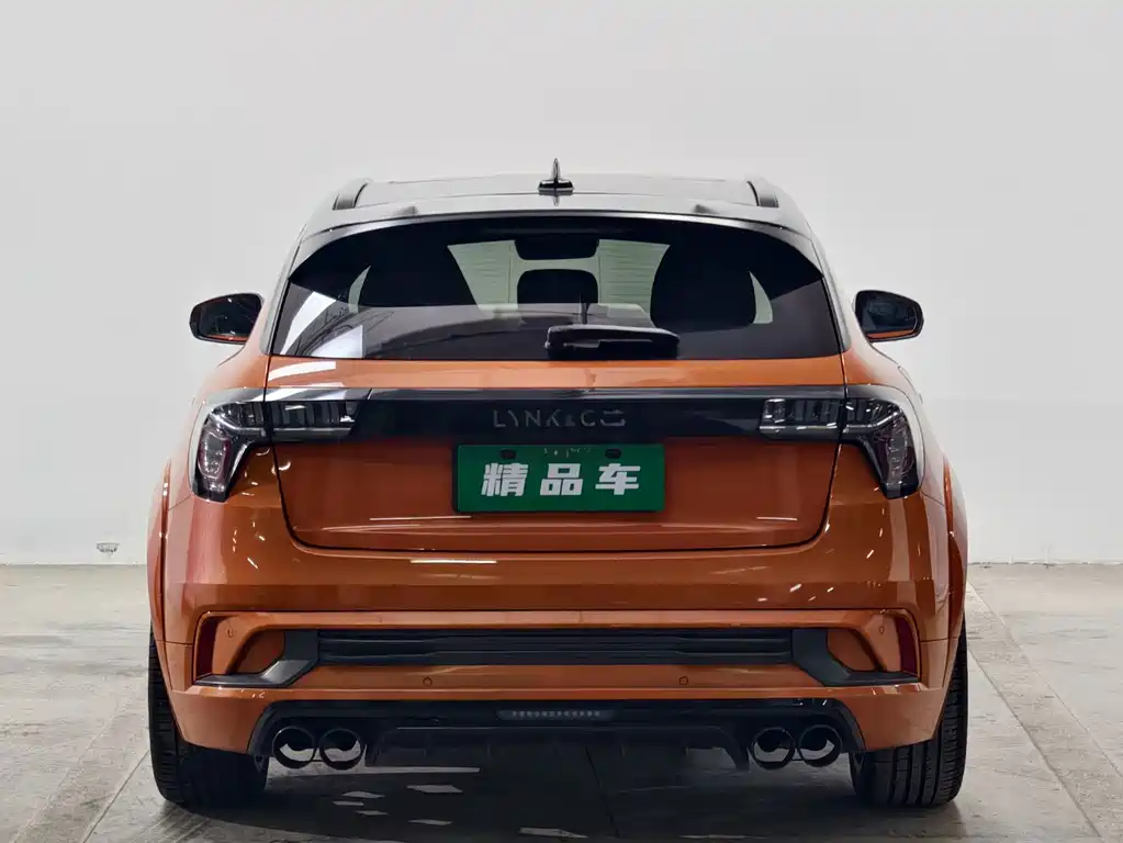 Lynk & Co 02 Hatchback — миниатюра 5