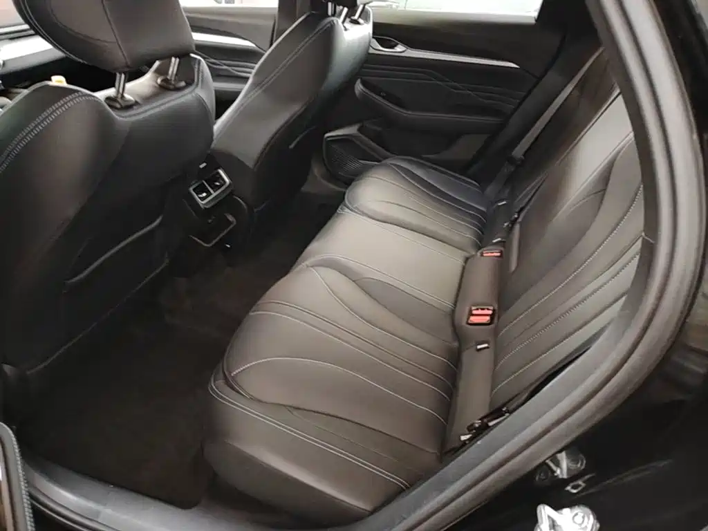 Geely Xingrui — миниатюра 17